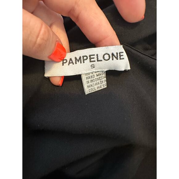 Pampelone black short sleeves v neck midi dress size small - Picture 4 of 11